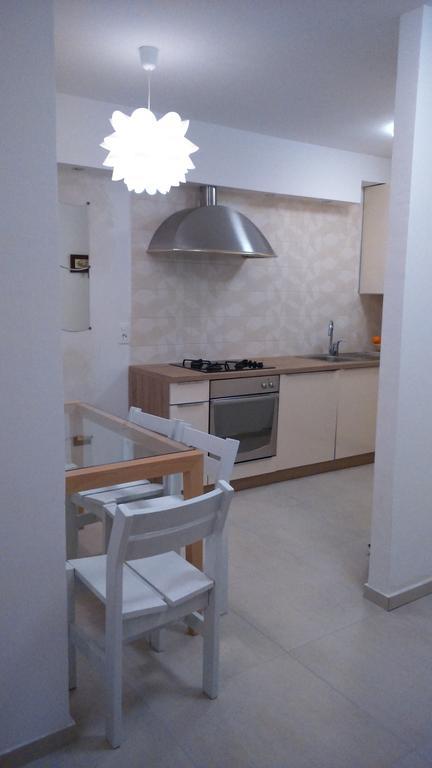 Lena Apartment Cizici